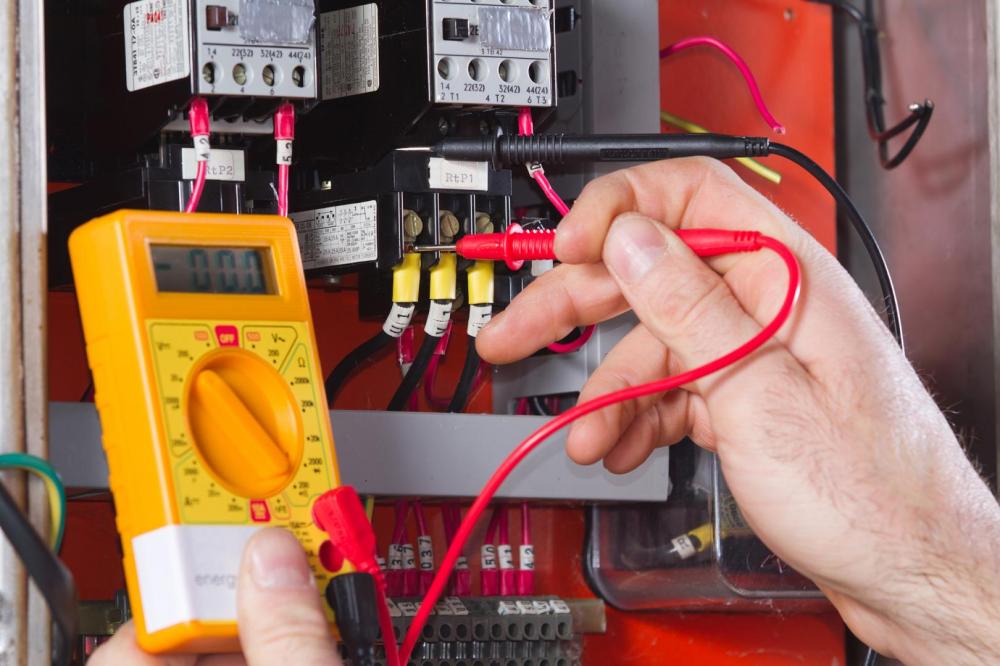 maintenance electrique